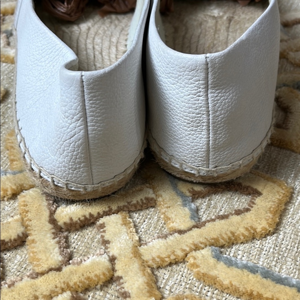 Michael Kors White Kendrick Espadrille Flats NWOT - Picture 7 of 13